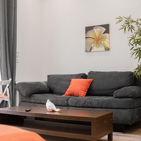 Fullfilling 3Br Shared Apartment With Pleasing Patio Wien Exterior foto