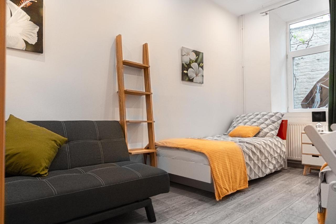 Fullfilling 3Br Shared Apartment With Pleasing Patio Wien Exterior foto