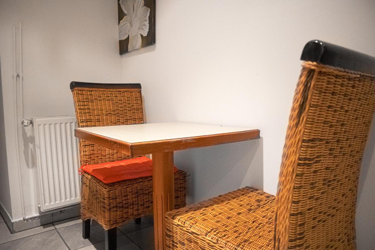 Fullfilling 3Br Shared Apartment With Pleasing Patio Wien Exterior foto