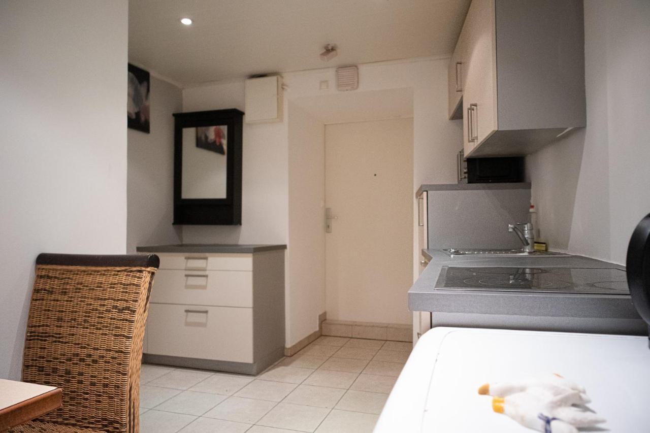 Fullfilling 3Br Shared Apartment With Pleasing Patio Wien Exterior foto